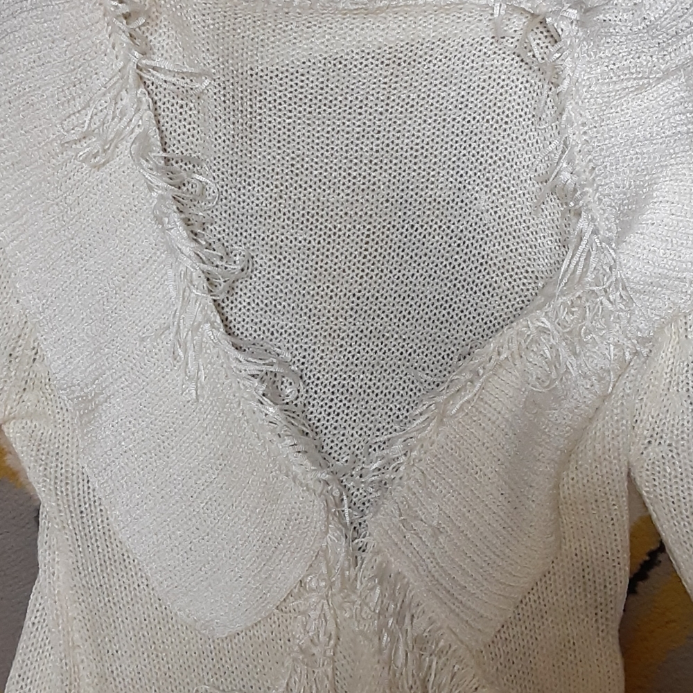 Sweater - Picture 2 of 5